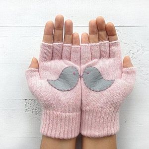 Artist Handmade LOVE BIRDS Pink FINGERLESS GLOVES